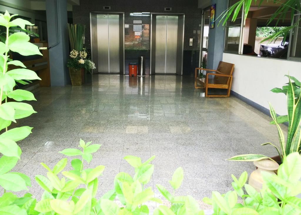 Grand Living Place Bangkok Luaran gambar